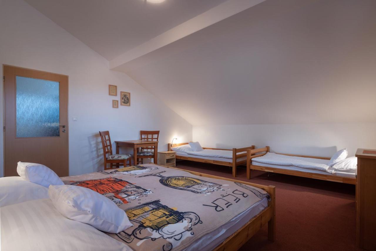 Maravar - Pivny Wellness Adults Only Липтовски-Трновец Экстерьер фото