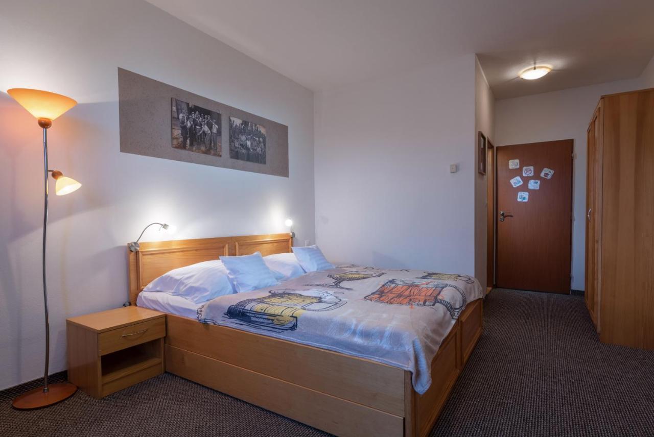 Maravar - Pivny Wellness Adults Only Липтовски-Трновец Экстерьер фото