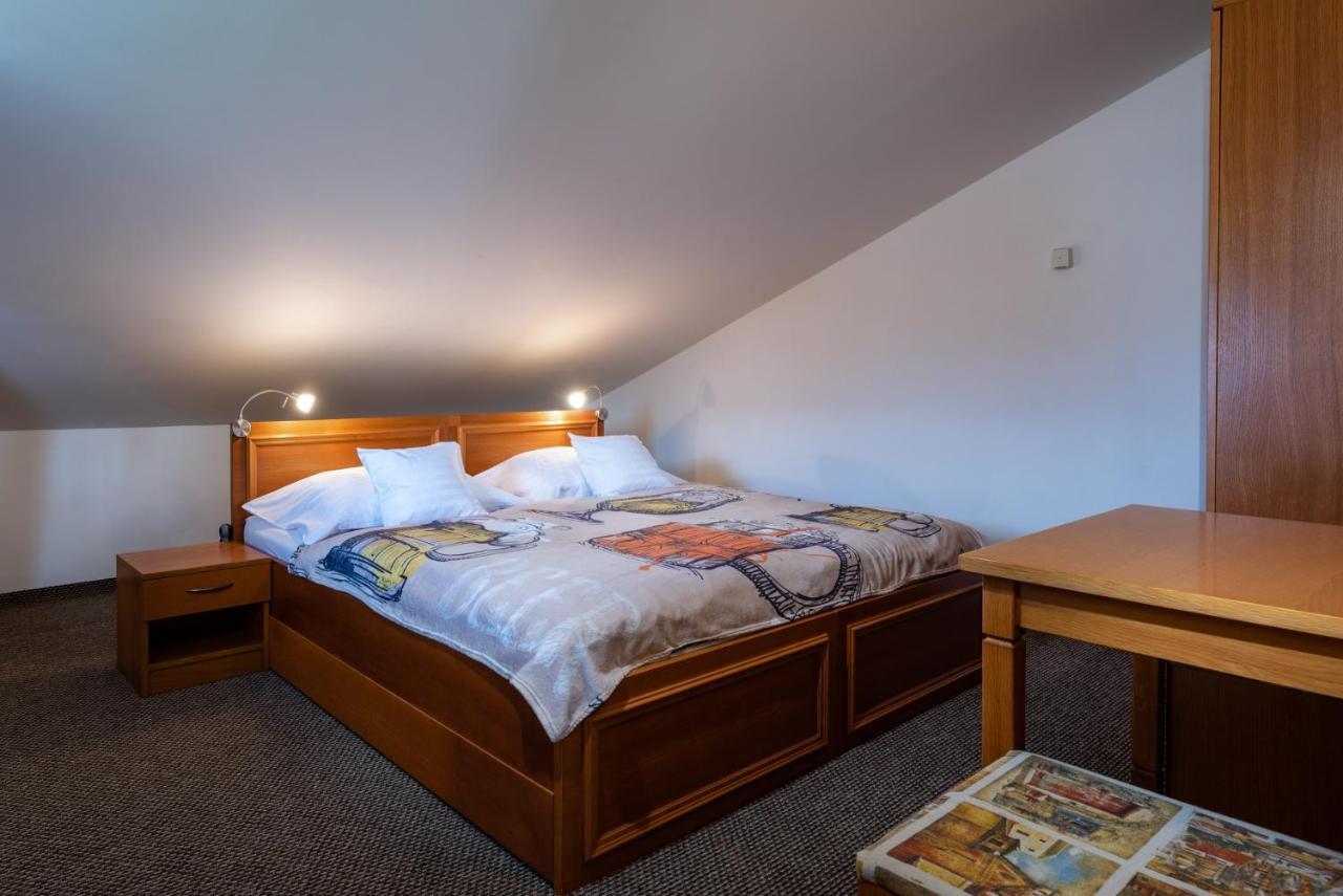 Maravar - Pivny Wellness Adults Only Липтовски-Трновец Экстерьер фото