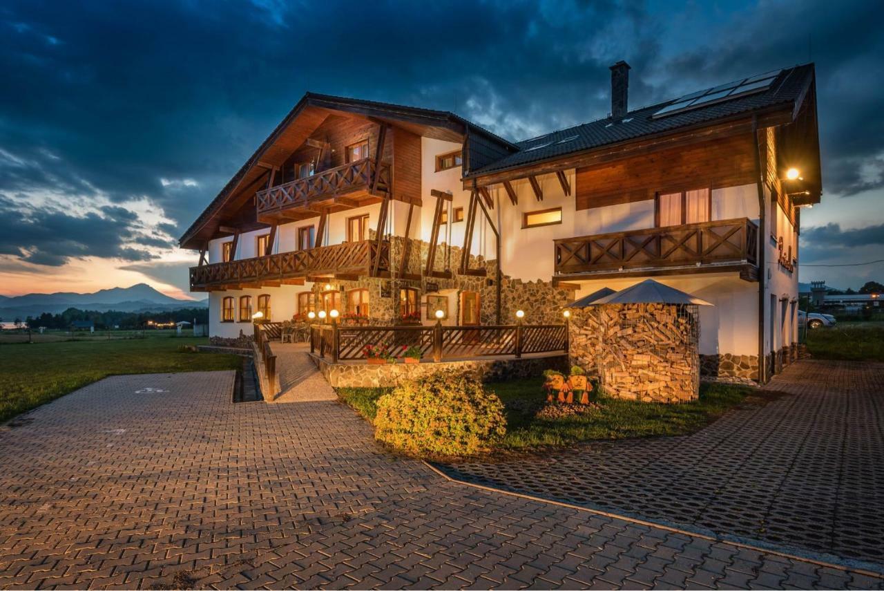 Maravar - Pivny Wellness Adults Only Липтовски-Трновец Экстерьер фото