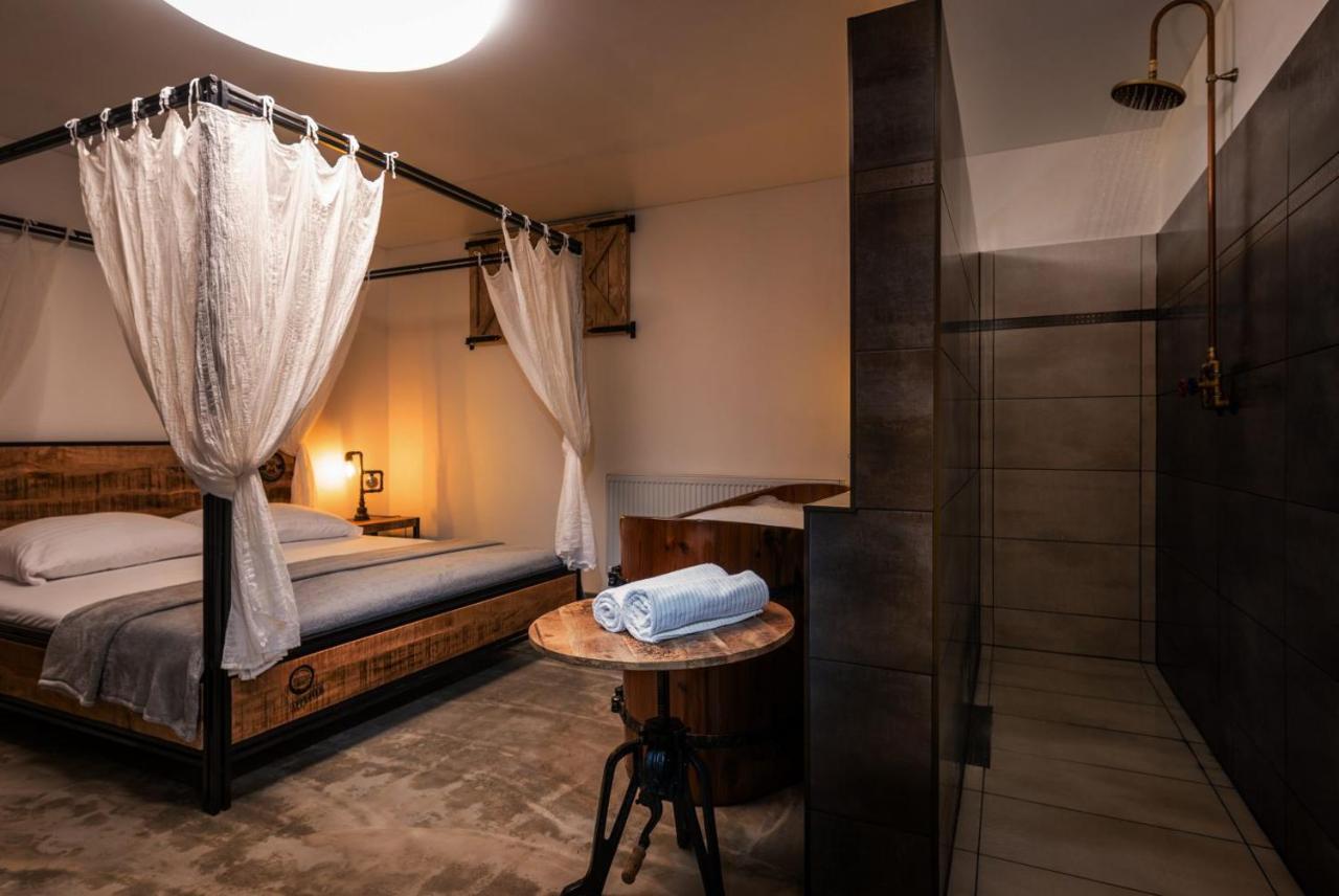 Maravar - Pivny Wellness Adults Only Липтовски-Трновец Экстерьер фото